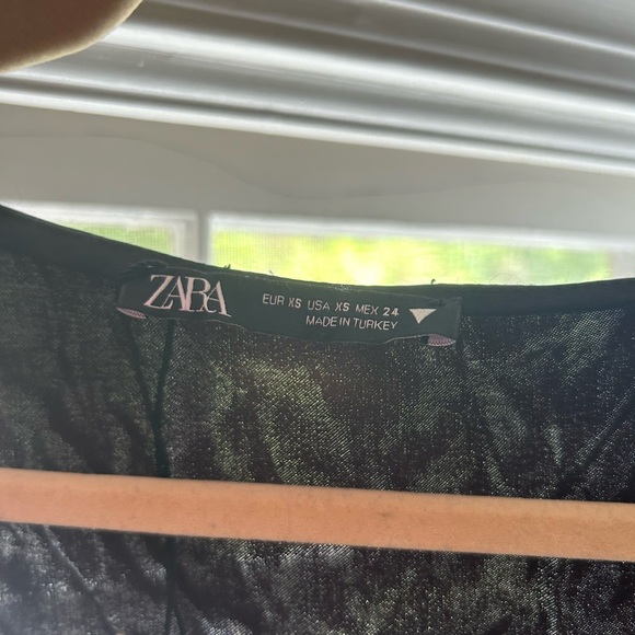 NEW ZARA TOP NEVER WORN WITH TAGS. - Picture 4 of 4